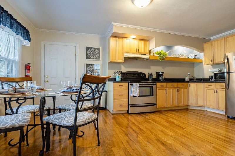 Furnished Finder property 252181_1 photo 4