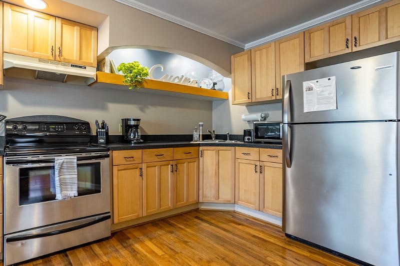 Furnished Finder property 252181_1 photo 3