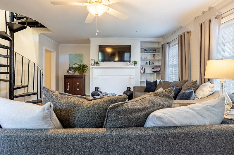 Furnished Finder property 252181_1 photo 9