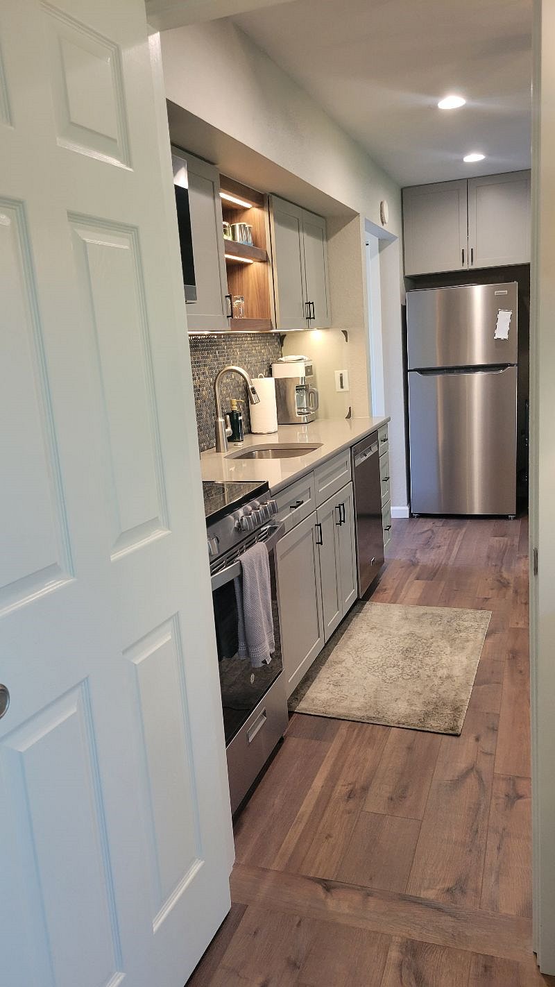 Furnished Finder property 252203_1 photo 9