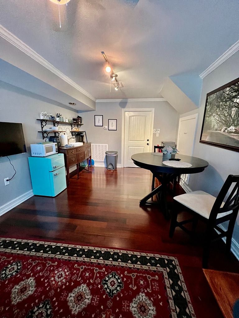 FULL SIZE FRIDGE AND STOVE COMING APRIL 1st!!!!!!