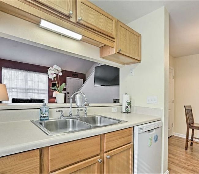 Furnished Finder property 252228_3 photo 6