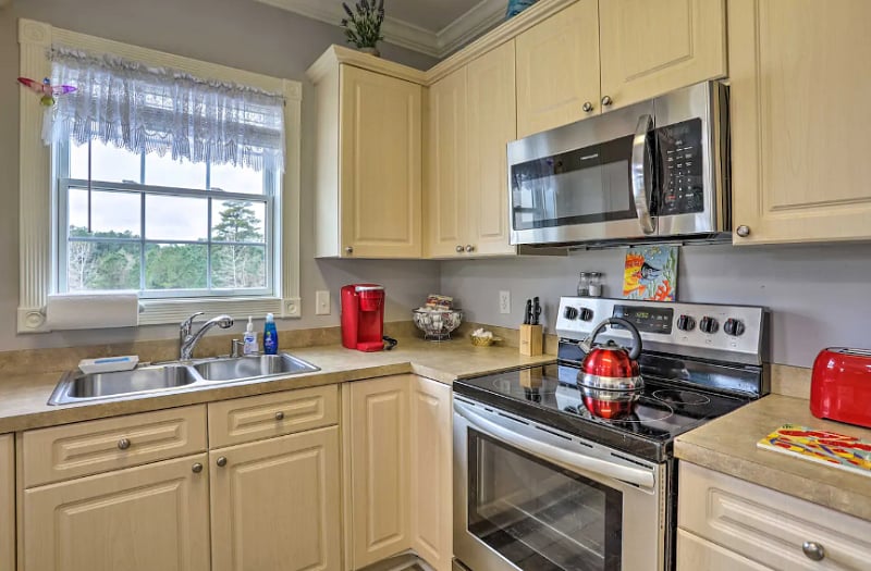 Furnished Finder property 252298_2 photo 6