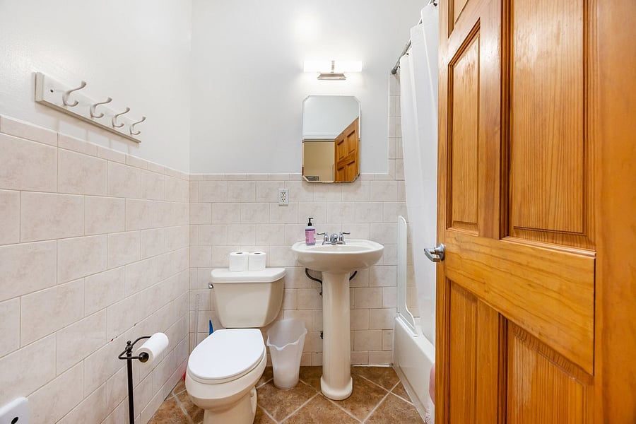 Furnished Finder property 252480_1 photo 10
