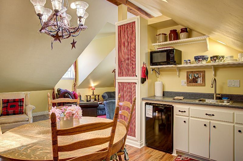 Furnished Finder property 252499_1 photo 9