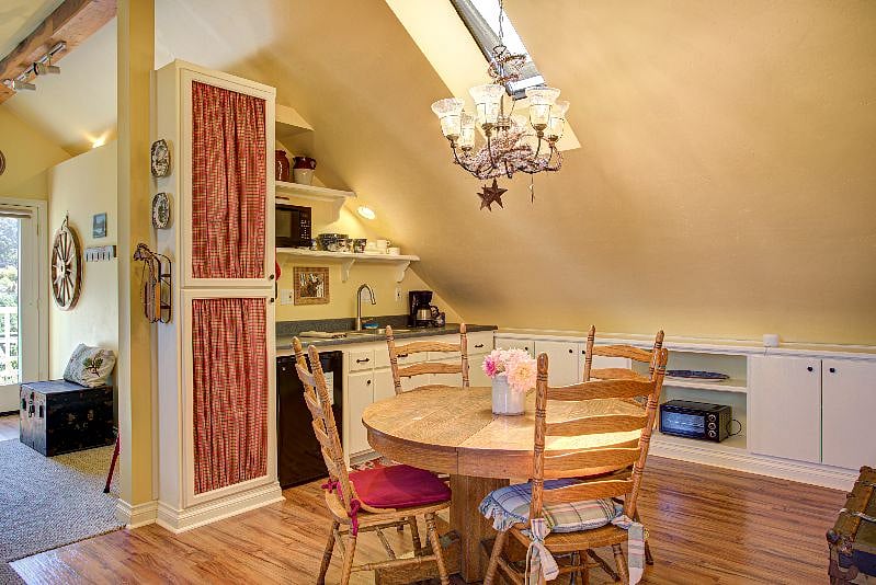 Furnished Finder property 252499_1 photo 8