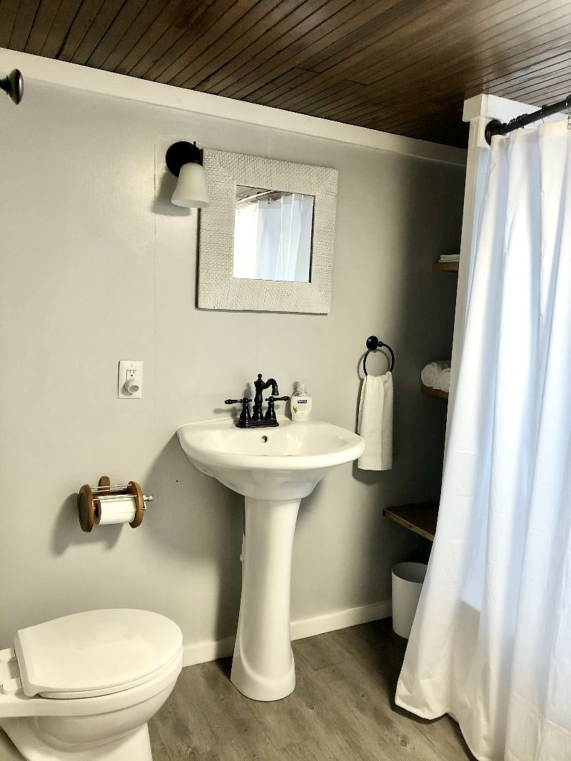 Furnished Finder property 252538_1 photo 8