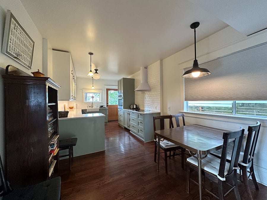 Kitchen facing back
