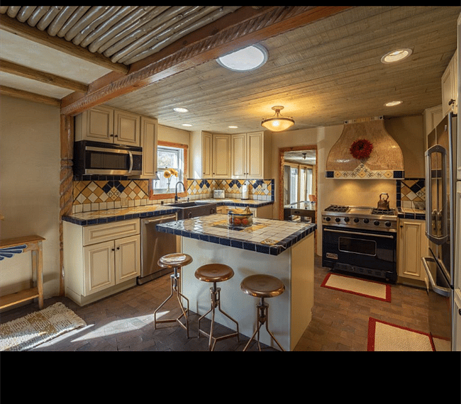 Furnished Finder property 252588_1 photo 3