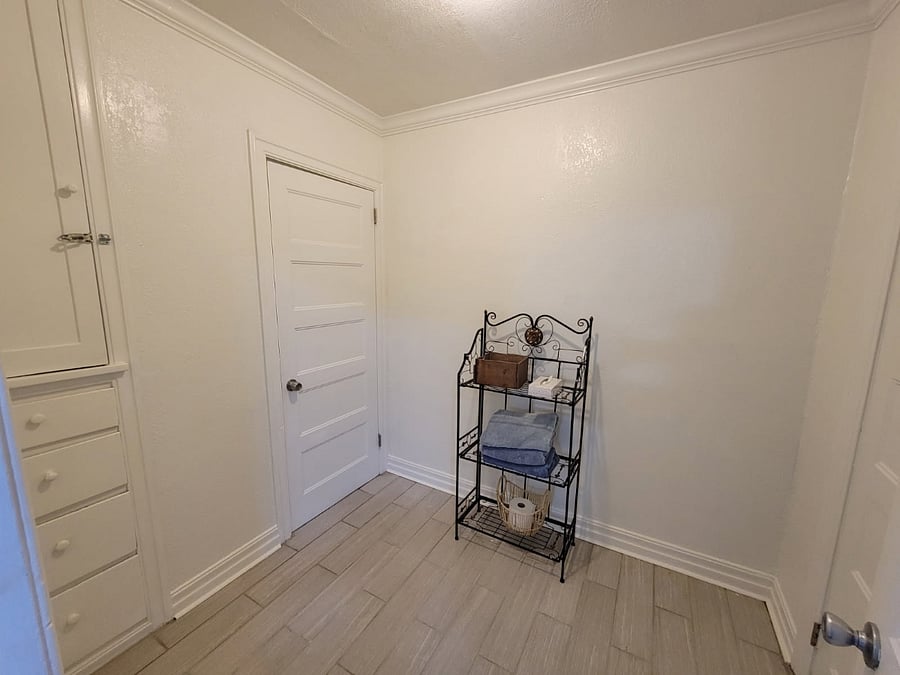 Furnished Finder property 252602_2 photo 3