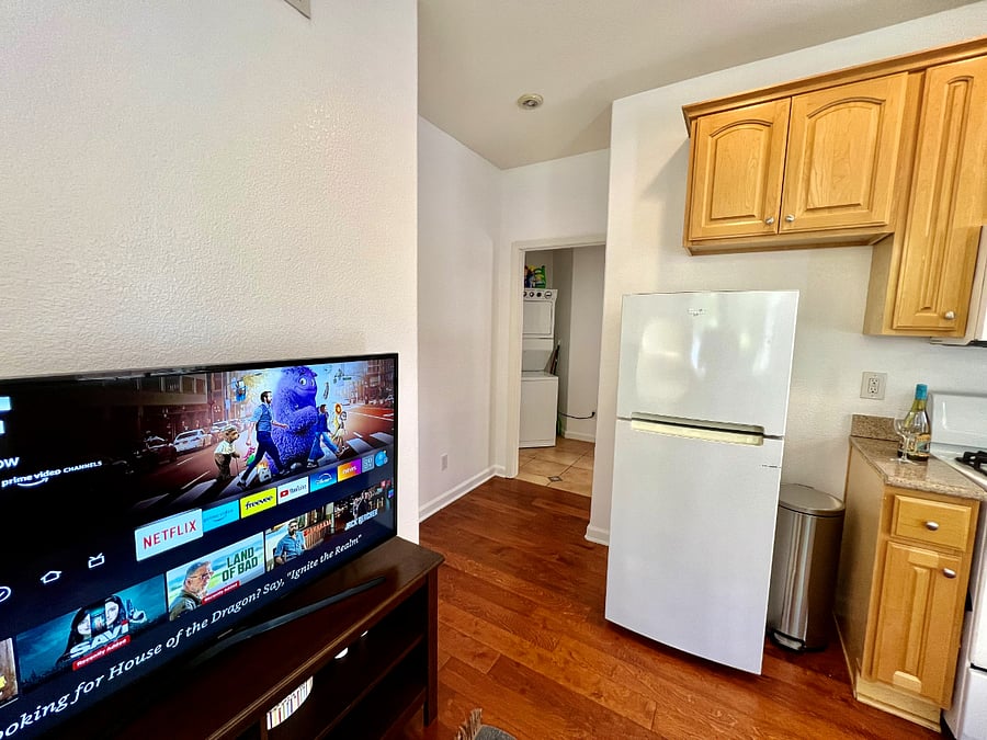 Furnished Finder property 253046_1 photo 7