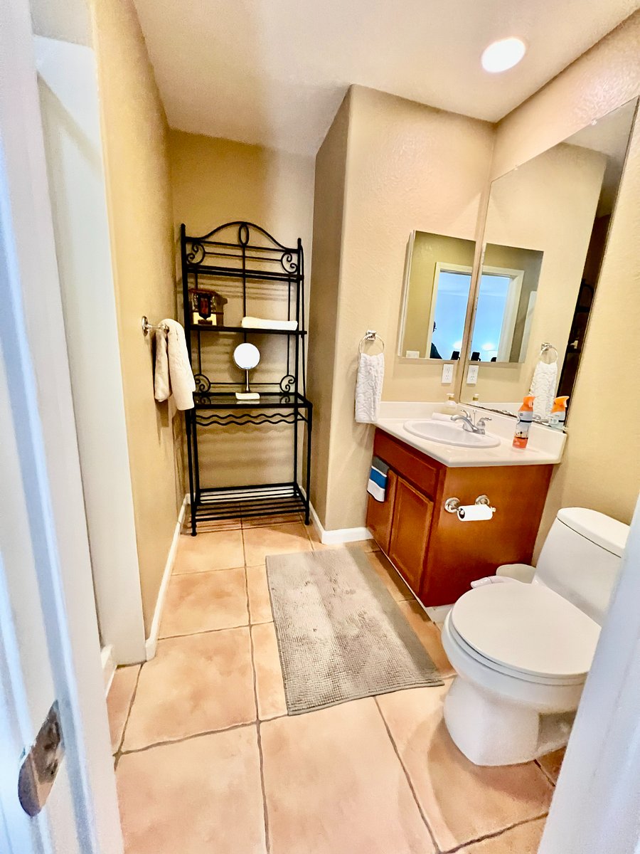 Furnished Finder property 253046_1 photo 17