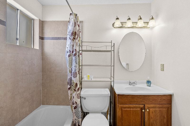 Furnished Finder property 253125_1 photo 12