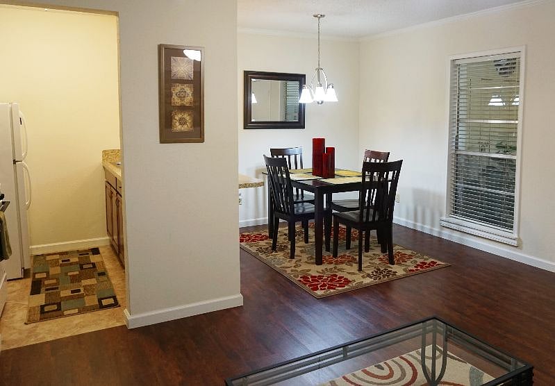 Furnished Finder property 253125_3 photo 4