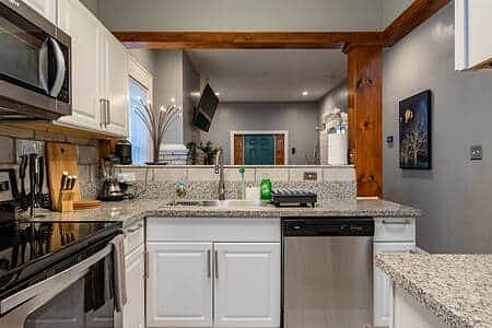 Furnished Finder property 253411_1 photo 4