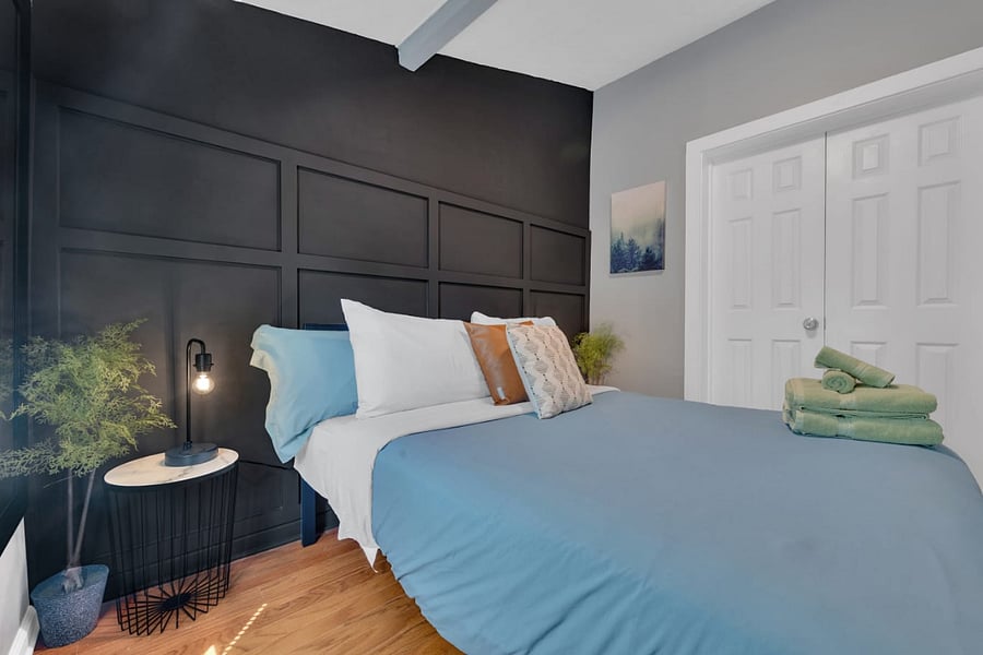second bedroom