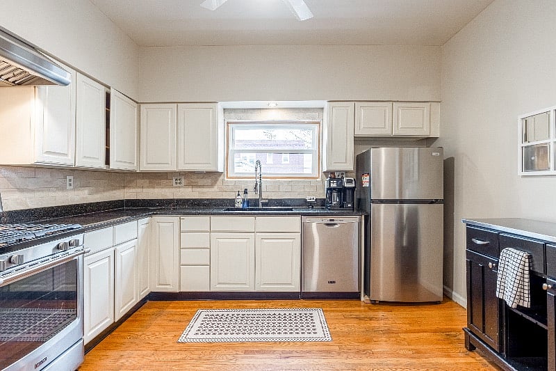Furnished Finder property 253523_2 photo 4