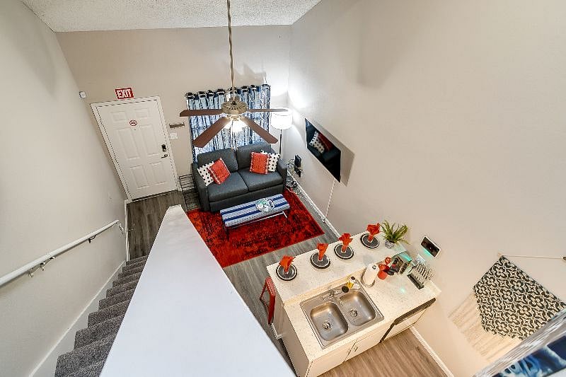 Furnished Finder property 253578_10 photo 33