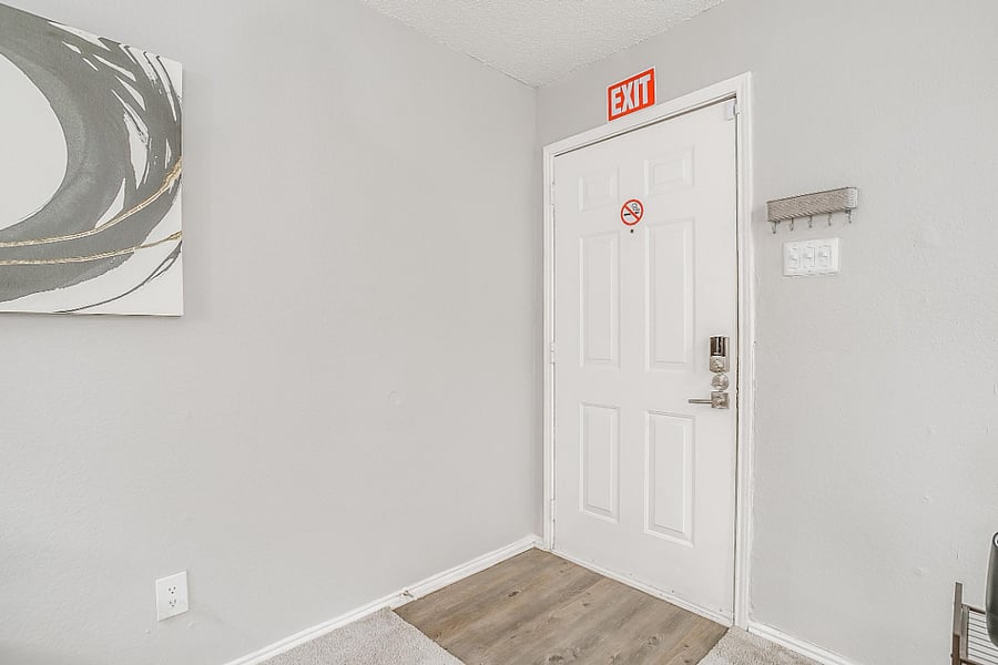Furnished Finder property 253578_11 photo 16
