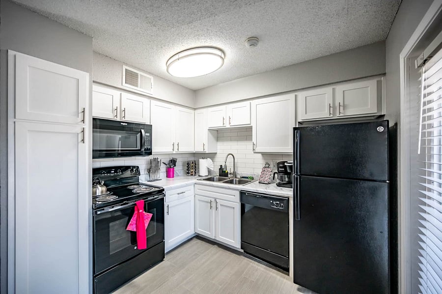 Furnished Finder property 253578_14 photo 3