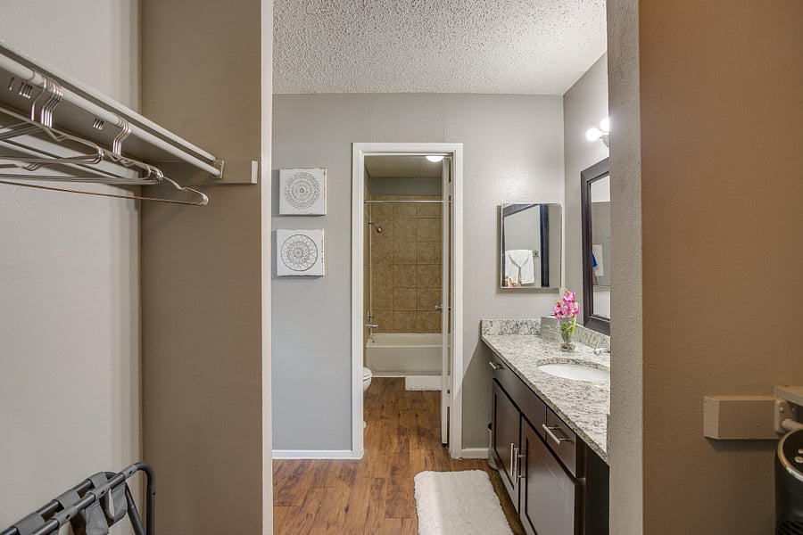 Furnished Finder property 253578_19 photo 25