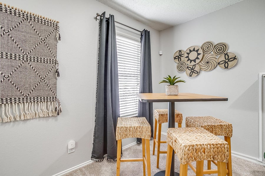 Furnished Finder property 253578_23 photo 57
