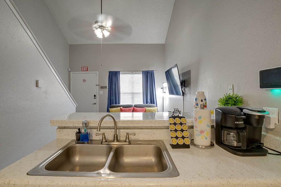 Furnished Finder property 253578_25 photo 24