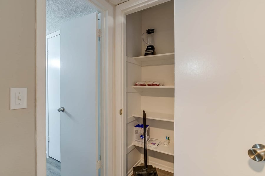 Furnished Finder property 253578_25 photo 55