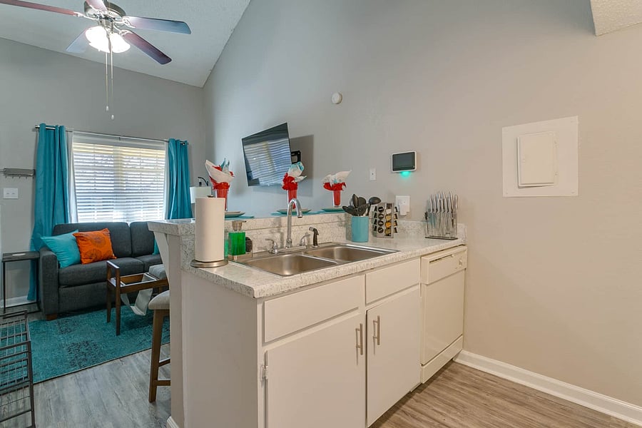 Furnished Finder property 253578_25 photo 103
