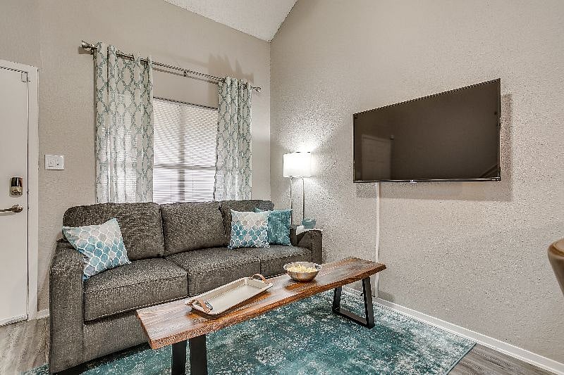 Furnished Finder property 253578_3 photo 12