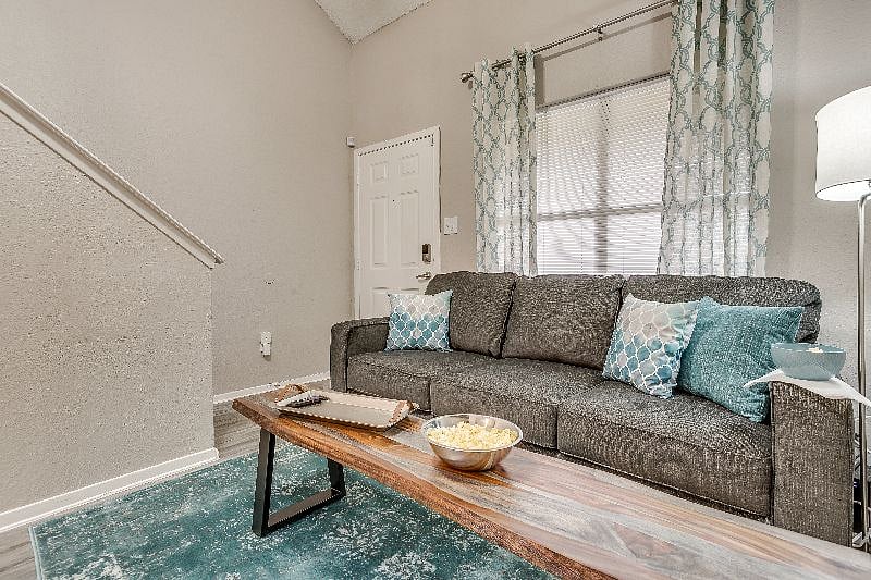 Furnished Finder property 253578_3 photo 16