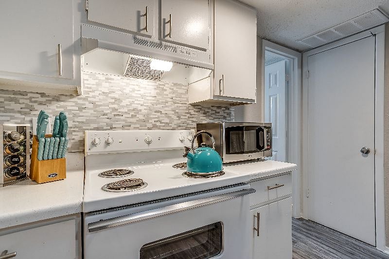 Furnished Finder property 253578_3 photo 19