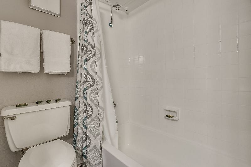 Furnished Finder property 253578_5 photo 13