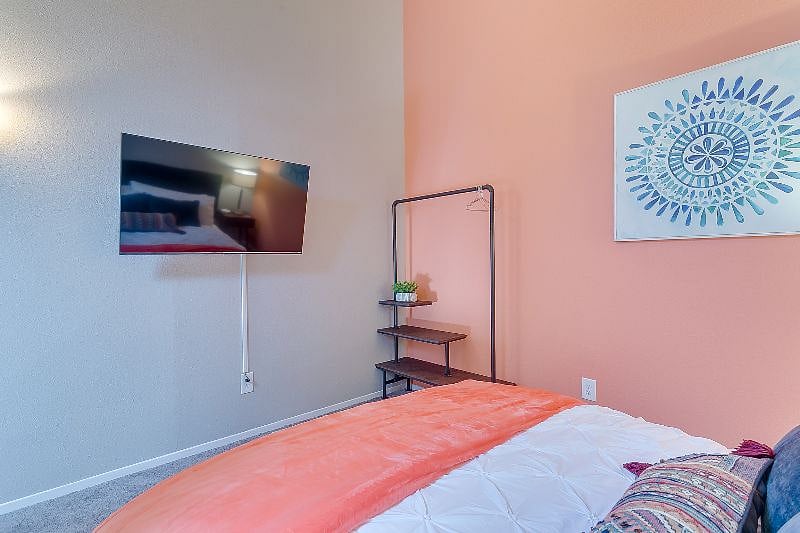 Furnished Finder property 253578_6 photo 23