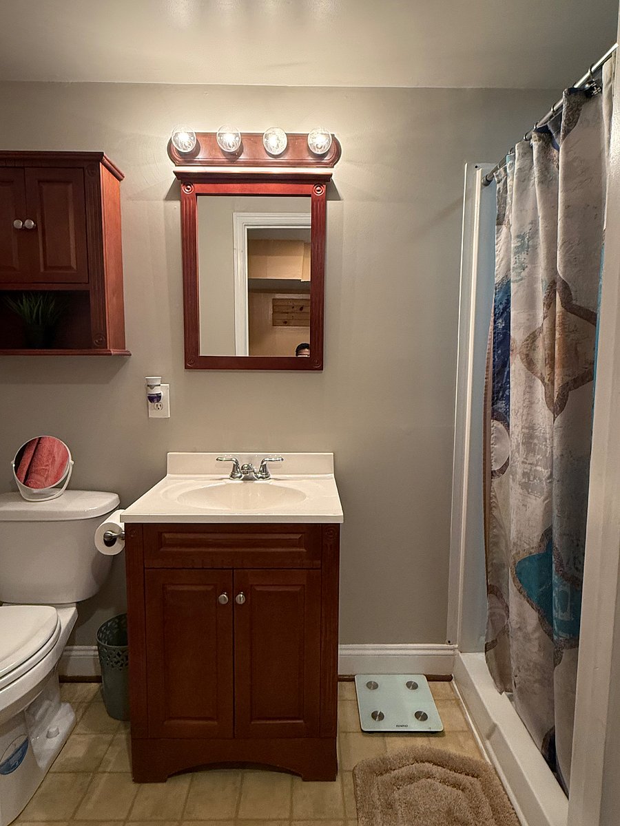 Full basement bath