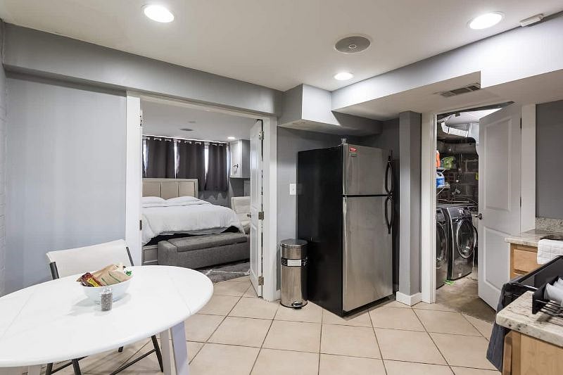 Furnished Finder property 253911_1 photo 9