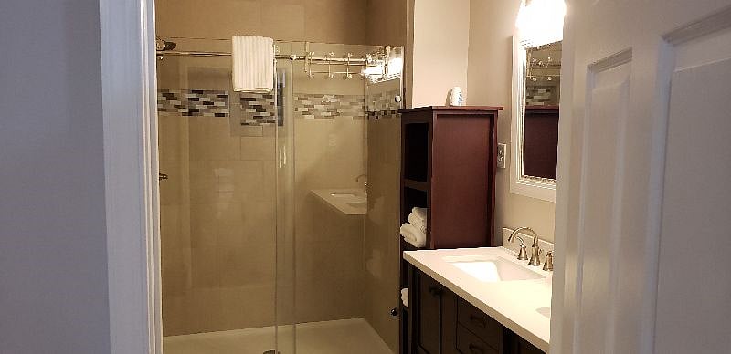 Furnished Finder property 254213_2 photo 6