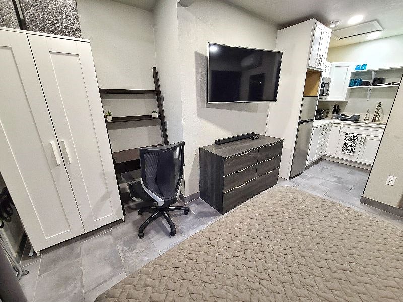Furnished Finder property 254490_1 photo 3