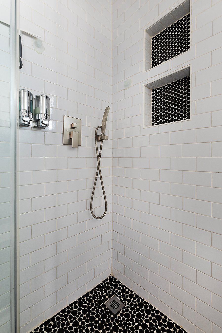 Furnished Finder property 254490_1 photo 7