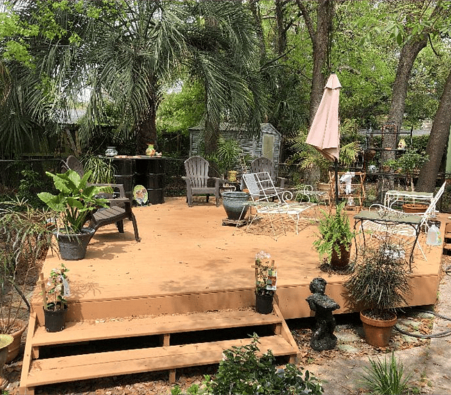 Shared deck