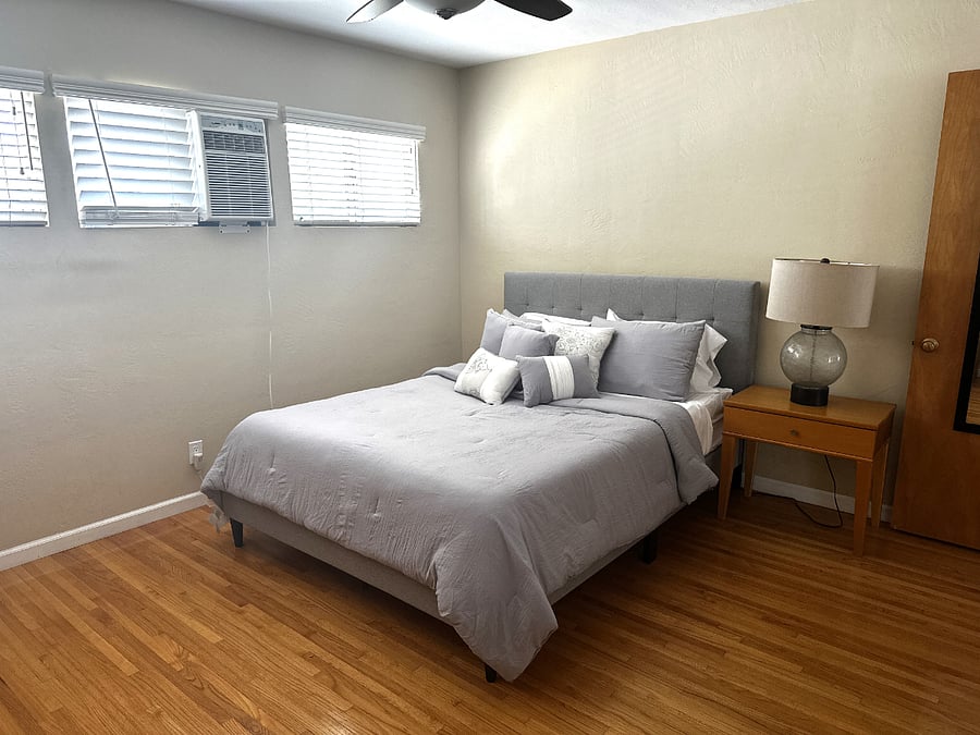 Bedroom with Queen Bed