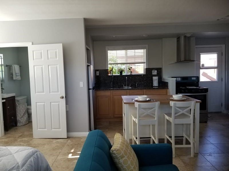 Furnished Finder property 255885_1 photo 7