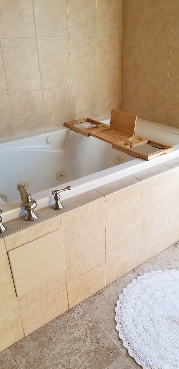 Spa Tub in Master Bath
