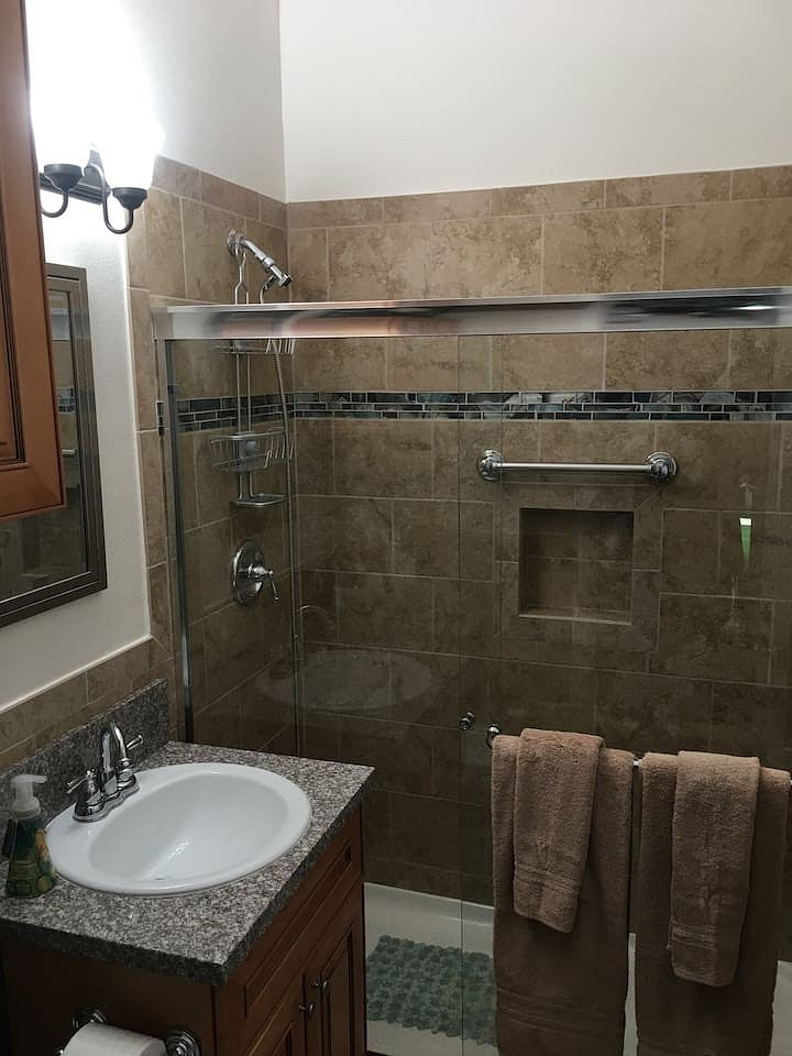 Furnished Finder property 255898_1 photo 26