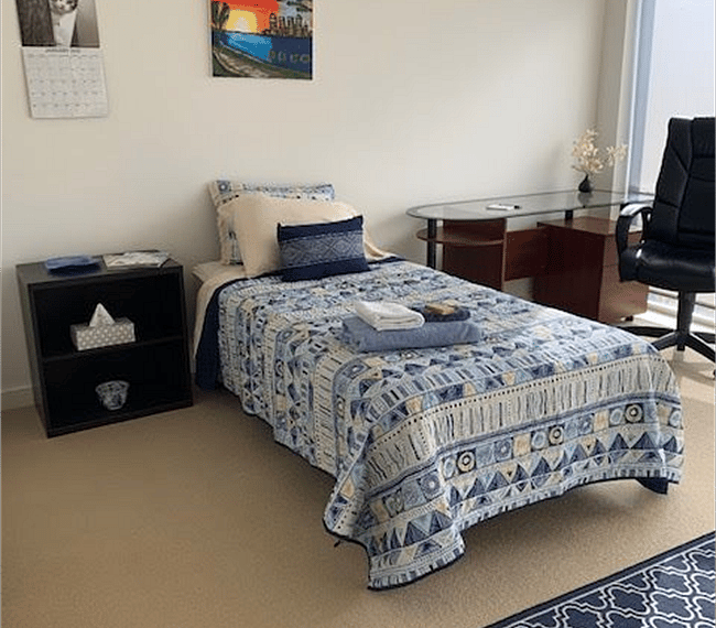 Guest bedroom