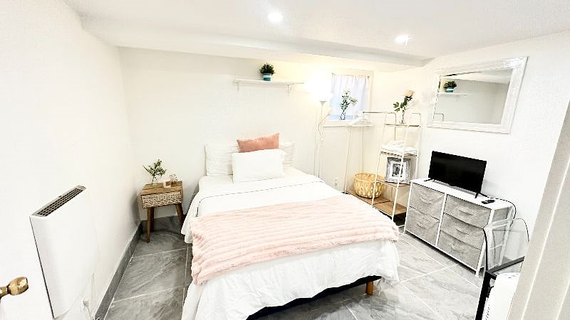 Furnished Finder property 256054_3 photo 14