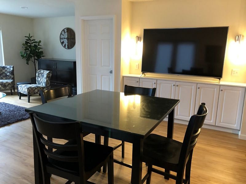 Furnished Finder property 256412_1 photo 6