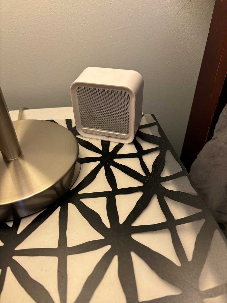 White noise maker