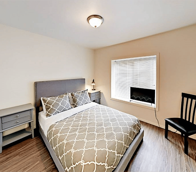 Bedroom 2 w/Queen Size bed