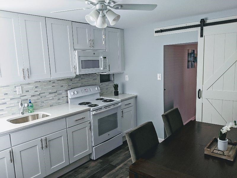 Furnished Finder property 257605_2 photo 8